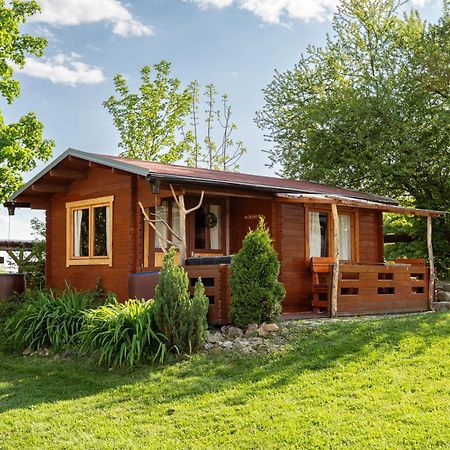 TrebivliceCozy Wood Hut On The Farm别墅 外观 照片